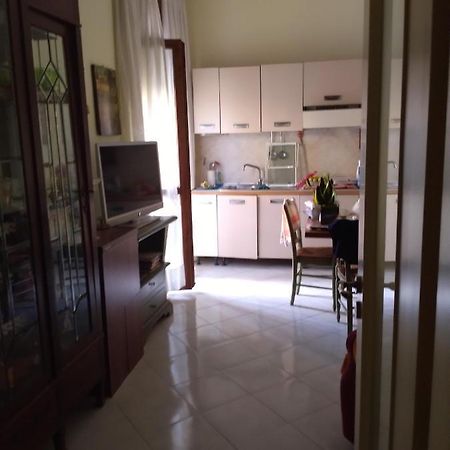Susy Apartment ซาน เซบาสเตียโน อัล เวซูวิโอ ภายนอก รูปภาพ